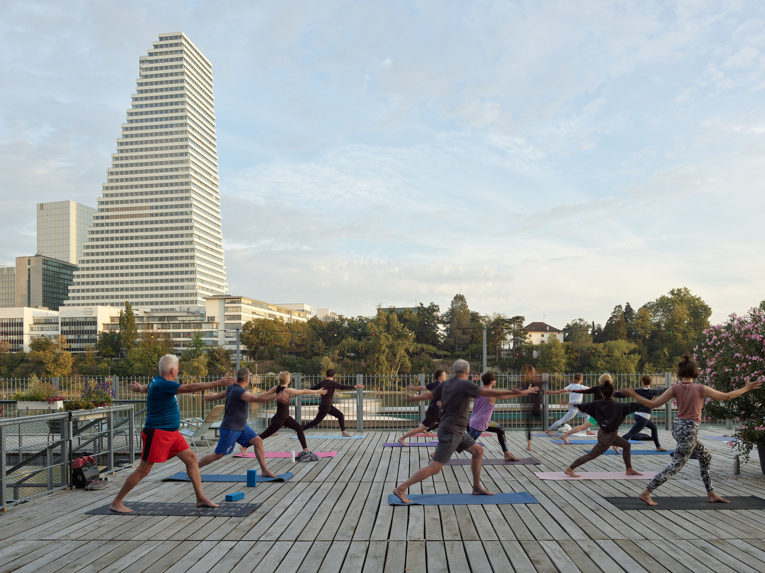 Ahp0095 AIQ4 019468 J3